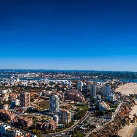 A25 - Rocha Mar Apartamento